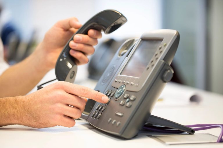 Read more about the article Phone Scams Work When You’re Most Vulnerable